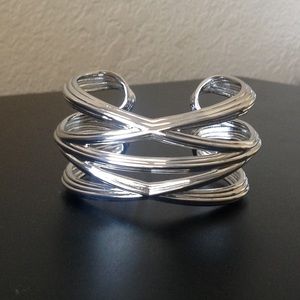 Ted Baker Elegant Curve Cuff - White Bronze Plain